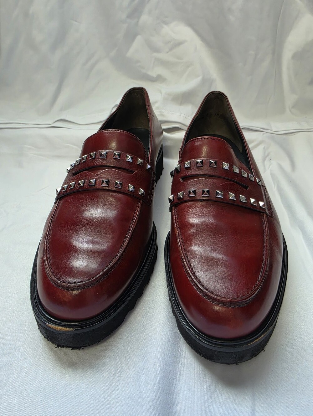Paul Green Sophia Studded Burgundy Leather Lug Sole Loafers Women's Size 9 - Picture 3 of 11